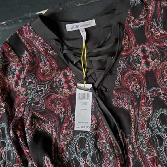 NWT Bcbgeneration Paisley Tunic Blouse - Picture 3 of 8